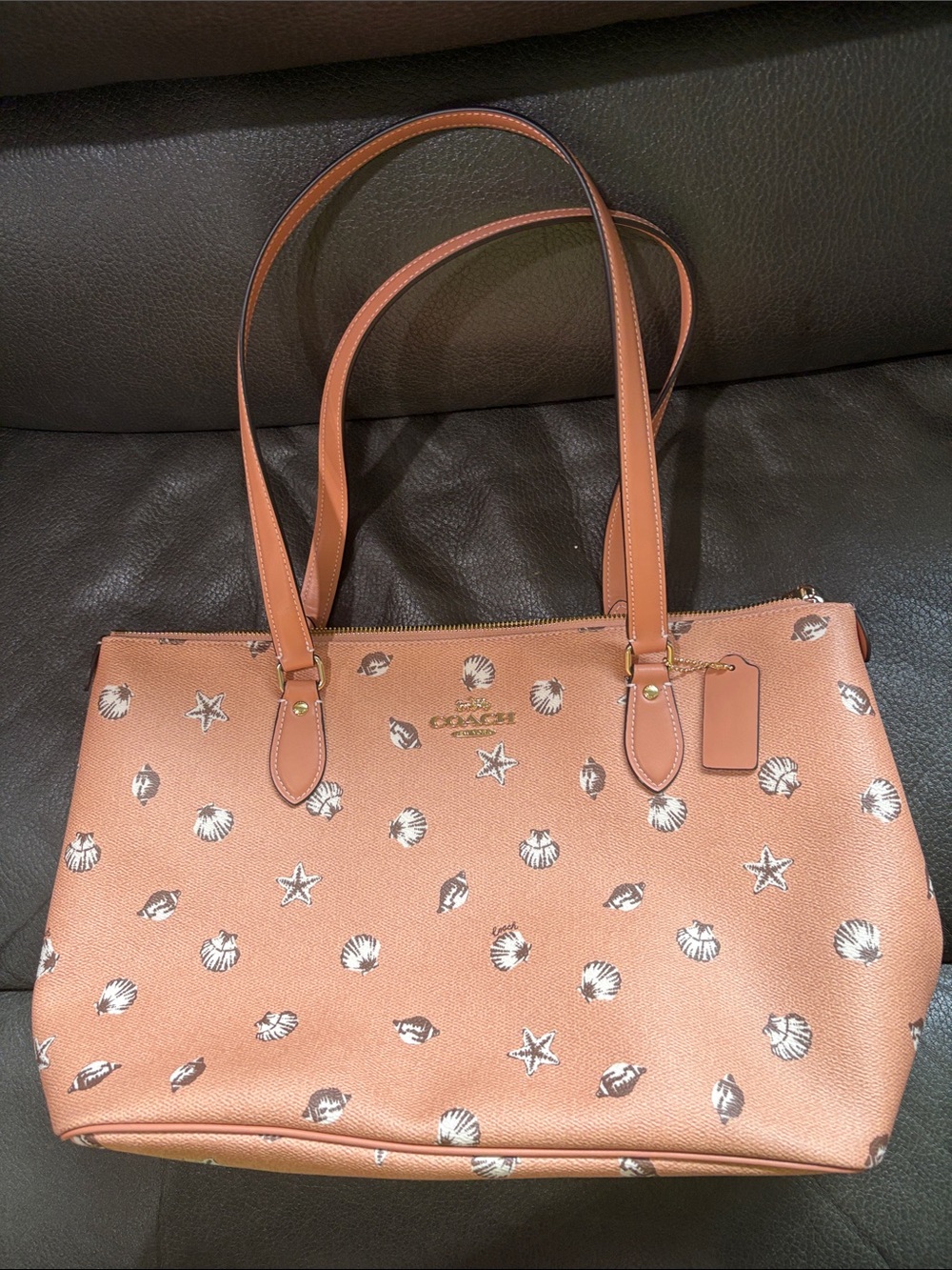 Coach seashell gallery tote NWOT